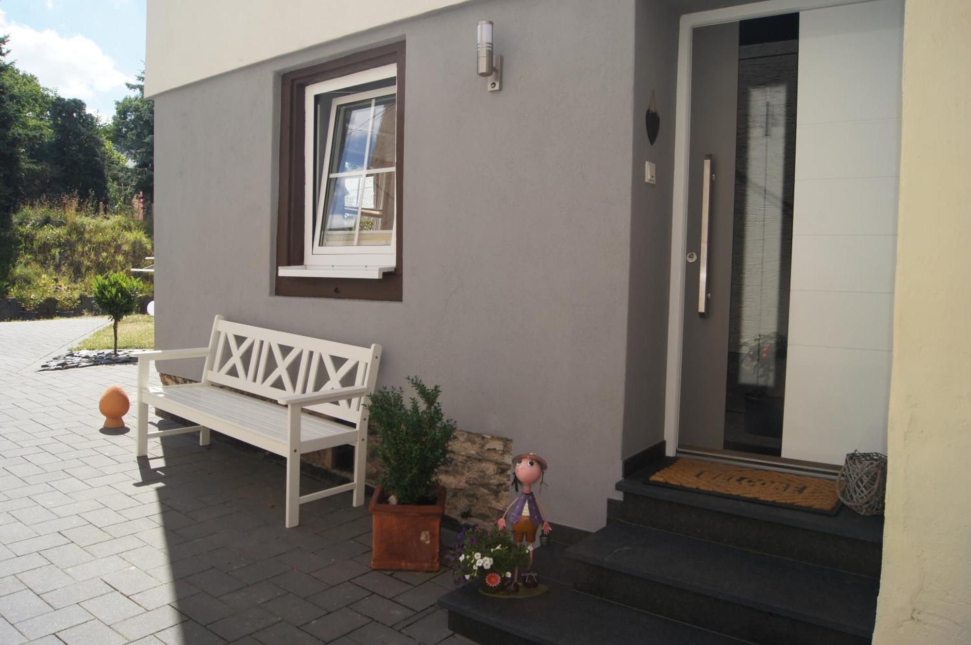 Wein- & Ferienhaus Joerg Weirich Bernkastel-Kues Dış mekan fotoğraf